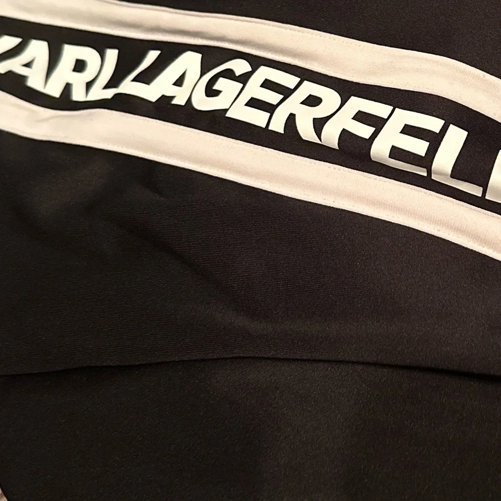 Like New! $110 Karl Lagerfeld Paris Black Joggers with White Stripes sz L - Picture 5 of 15
